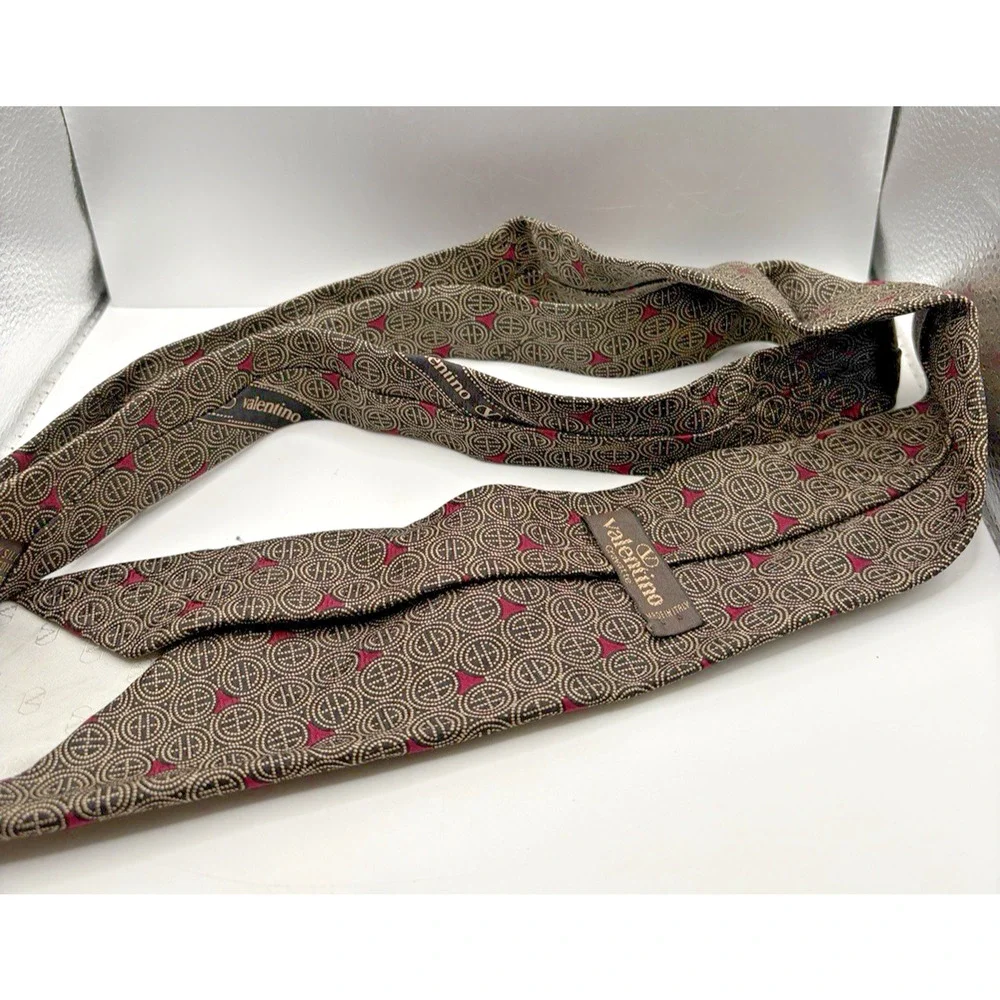Valentino Cravatte Silk Tie Made in Italy Burgundy Black Gold Geometric Vintage